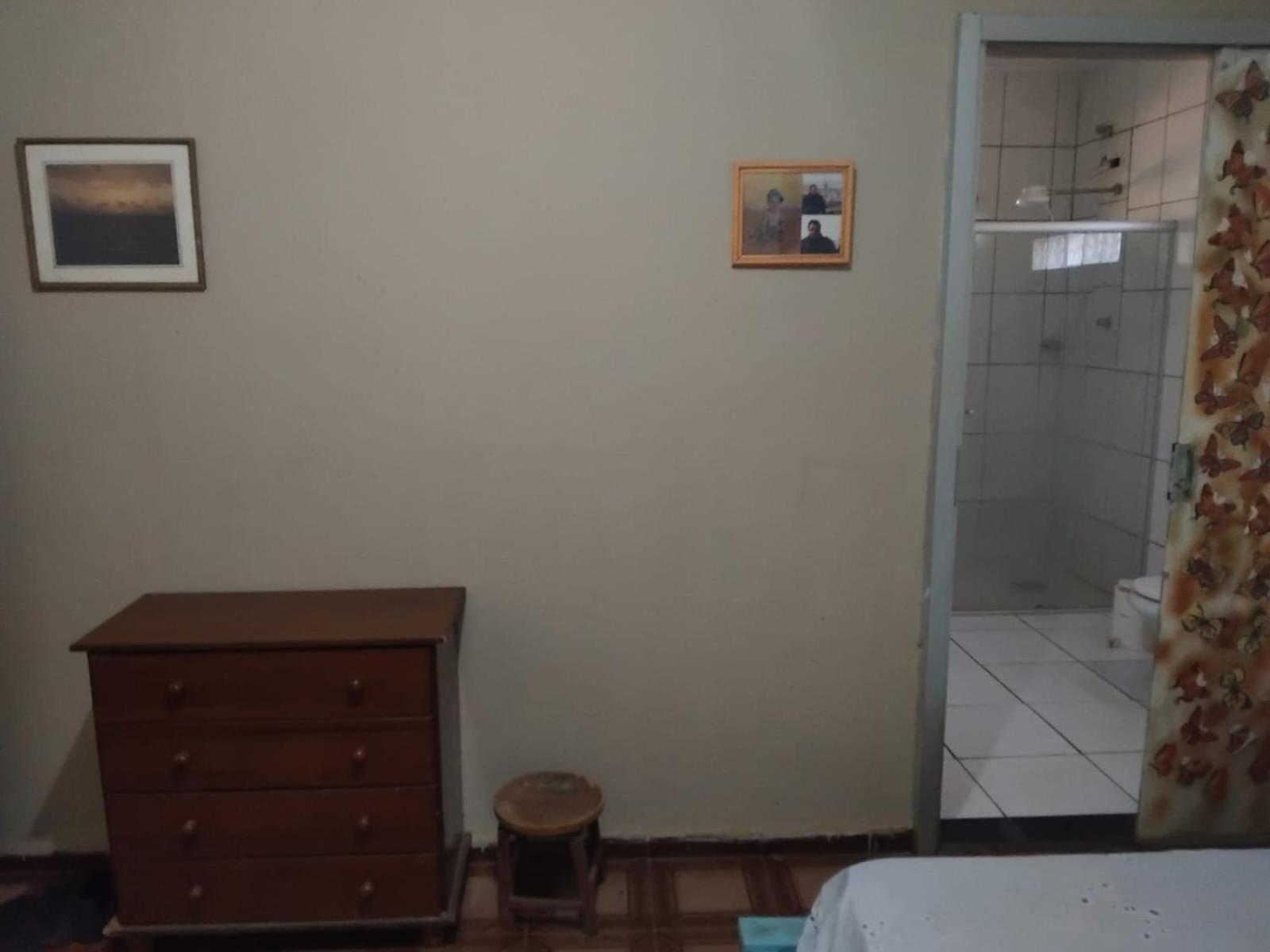 Sitio Bemtevi - Jockey Camping - Uberlandia Villa Buitenkant foto