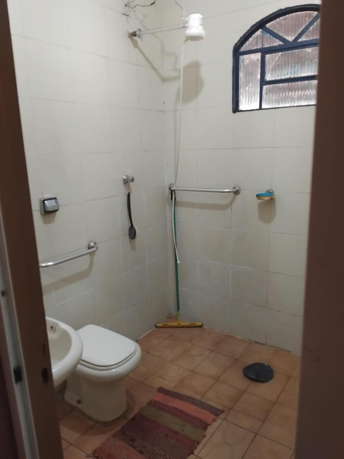 Sitio Bemtevi - Jockey Camping - Uberlandia Villa Buitenkant foto